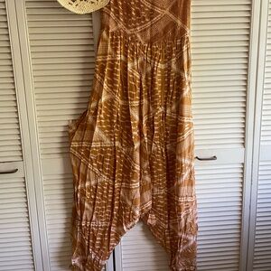 Adorable Boho Batik Print Strapless Balloon Jumpsuit!